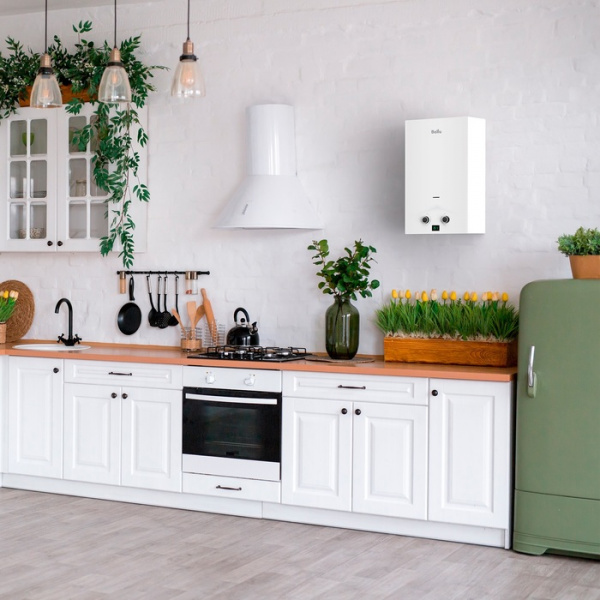 Газовый проточный водонагреватель Ballu GWH 10 Warmix в Москве