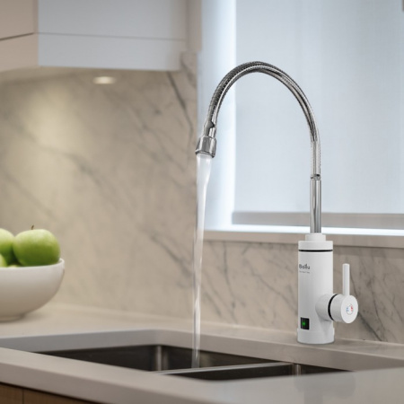 Электрический проточный водонагреватель 3 кВт Ballu StreamTap в Москве