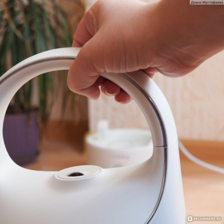 Ультразвуковой увлажнитель воздуха Ballu UHB-803 в Москве